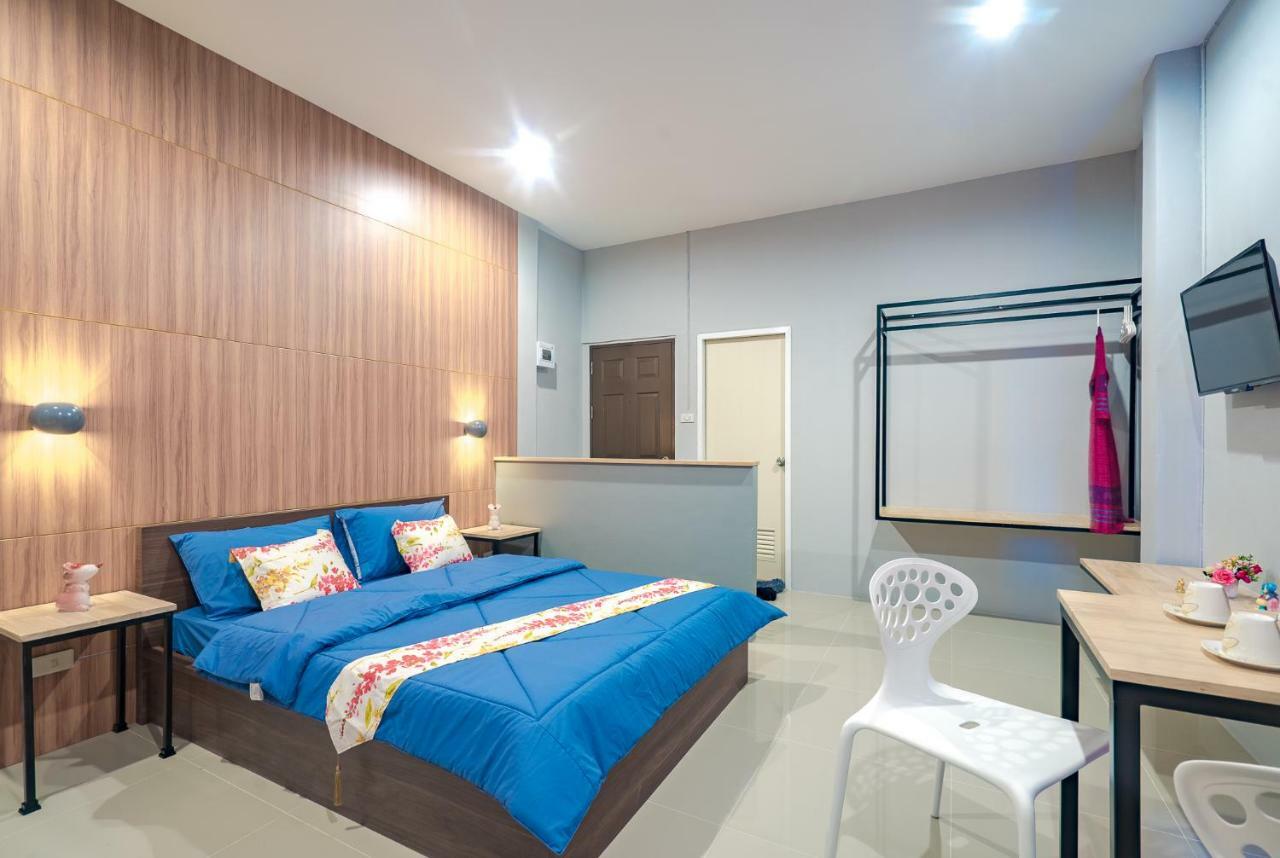 Penyos Residence Bangkok Bagian luar foto