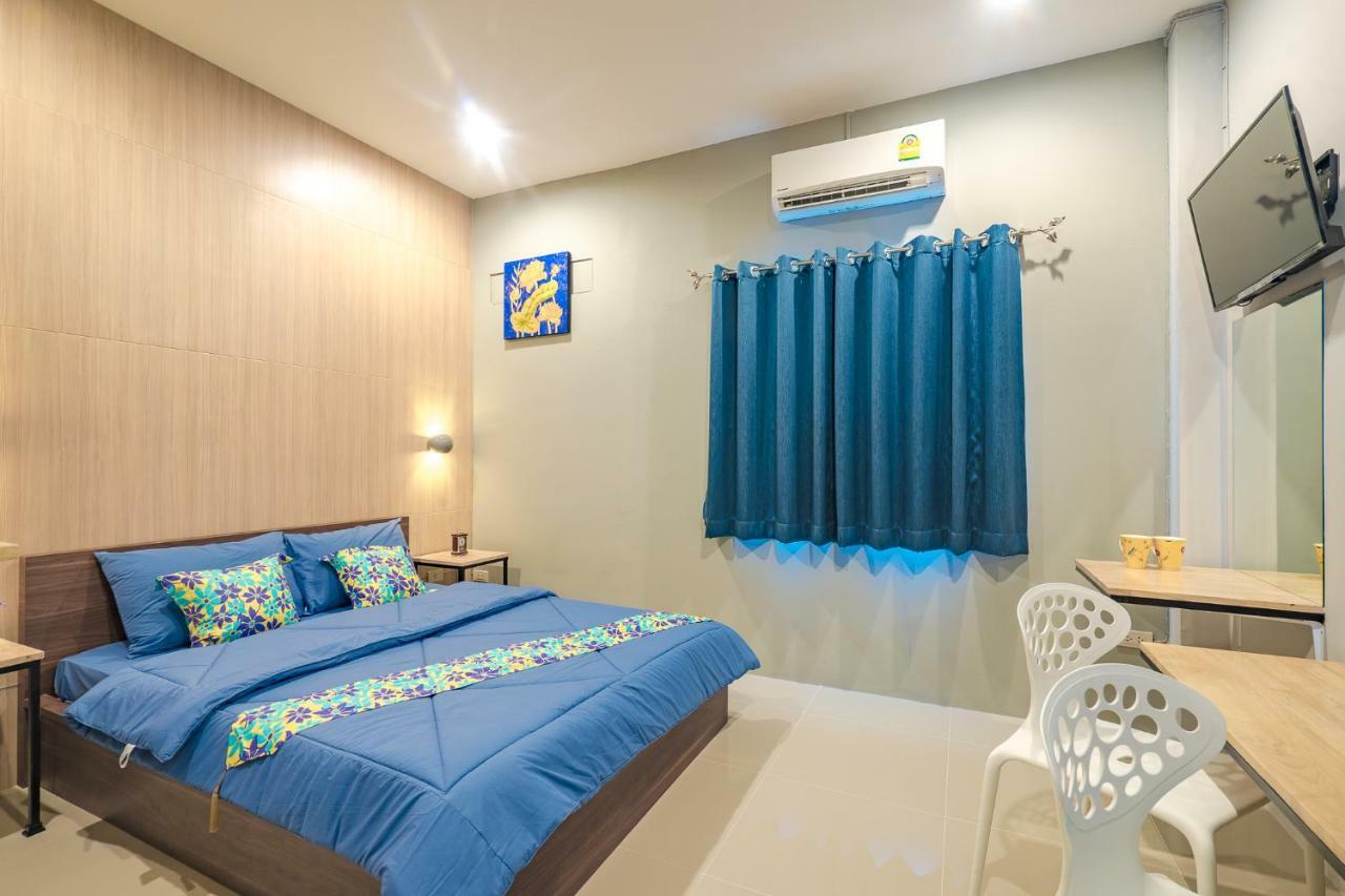 Penyos Residence Bangkok Bagian luar foto