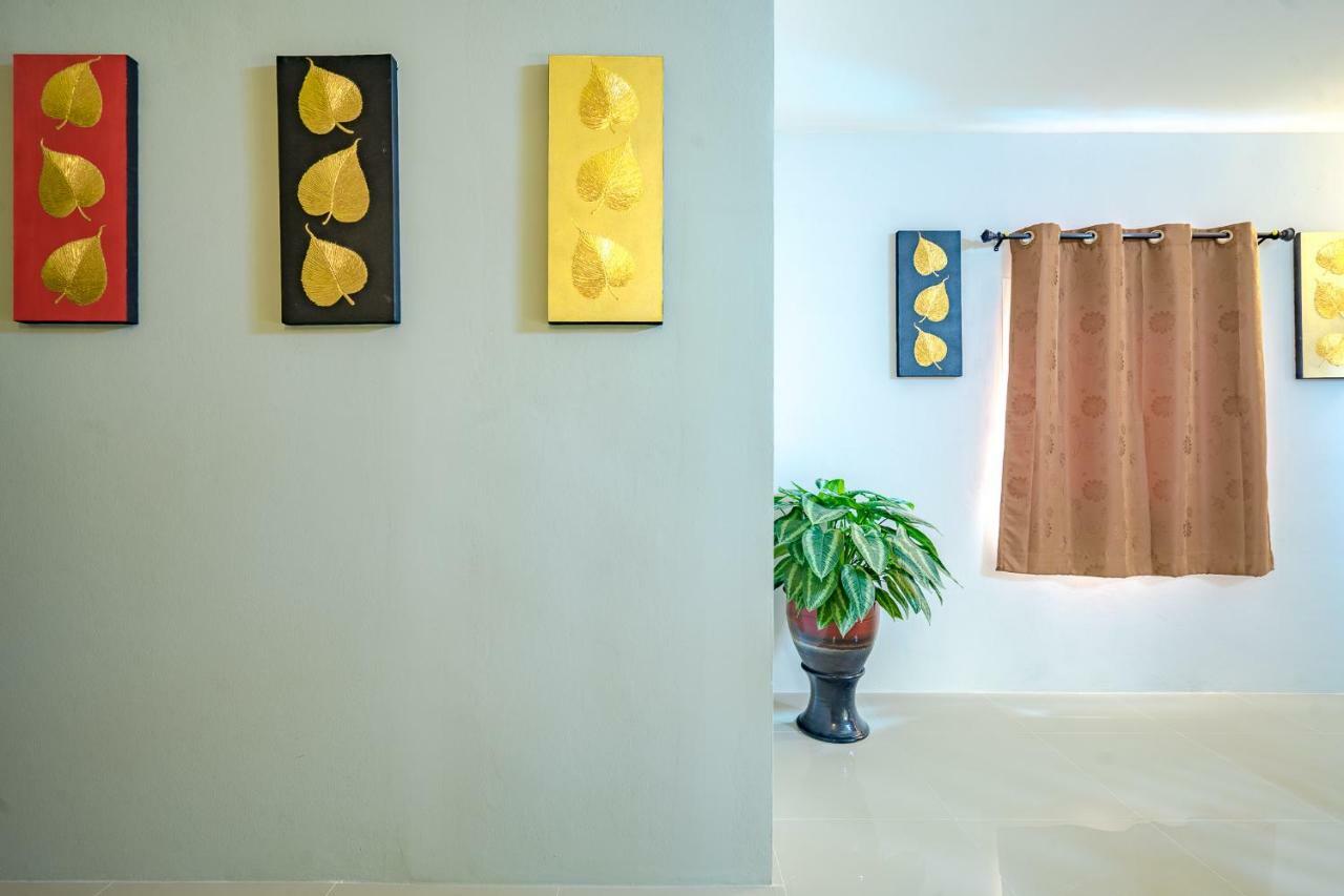 Penyos Residence Bangkok Bagian luar foto